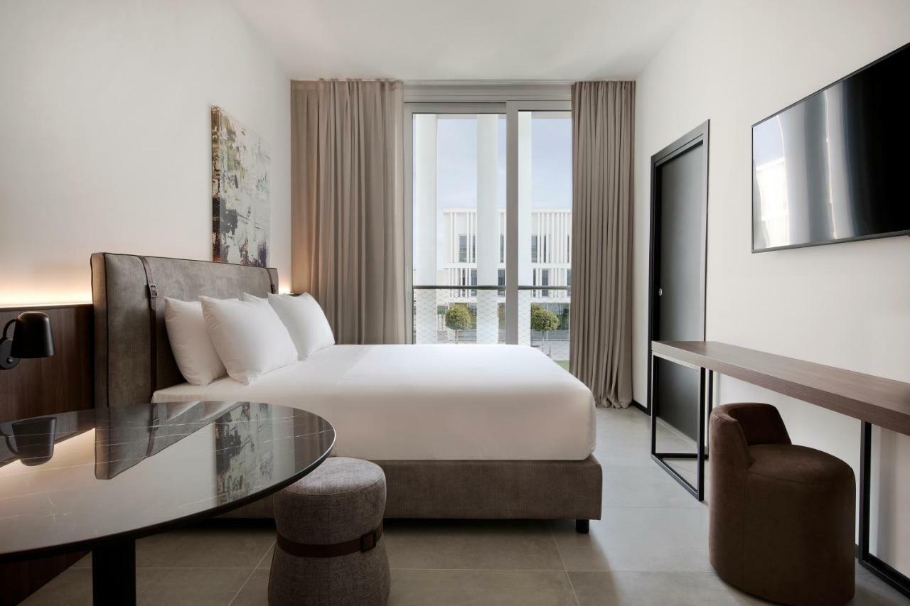 J Hotel Turin